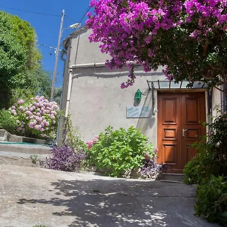 Maison Simonpietri בית נופש *